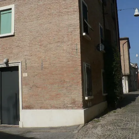 Apartmán La Casa Sulla Vecchia Riva *