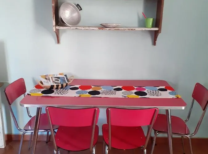 La Casa Sulla Vecchia Riva Daire